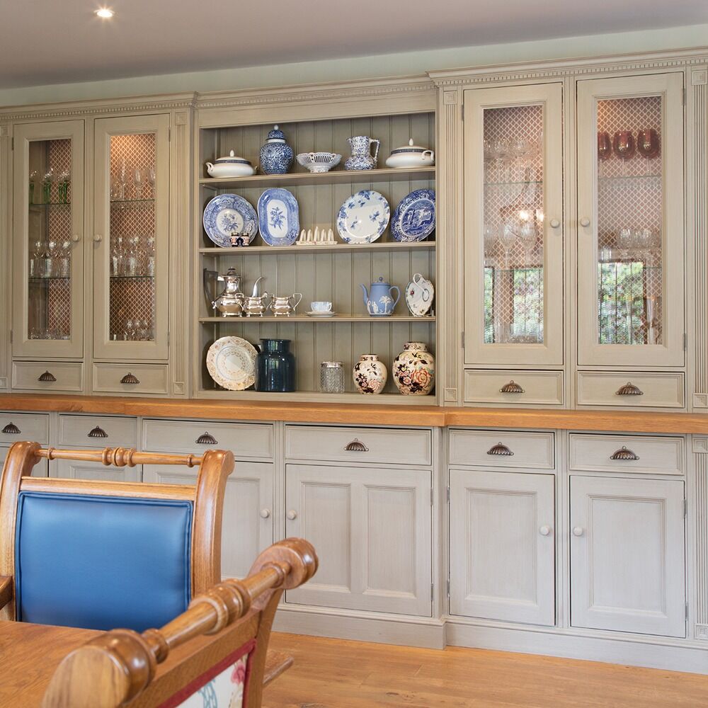 Handcrafted dresser: residential interior design by Studio G for a Arts and Crafts residence in Esher, Surrey