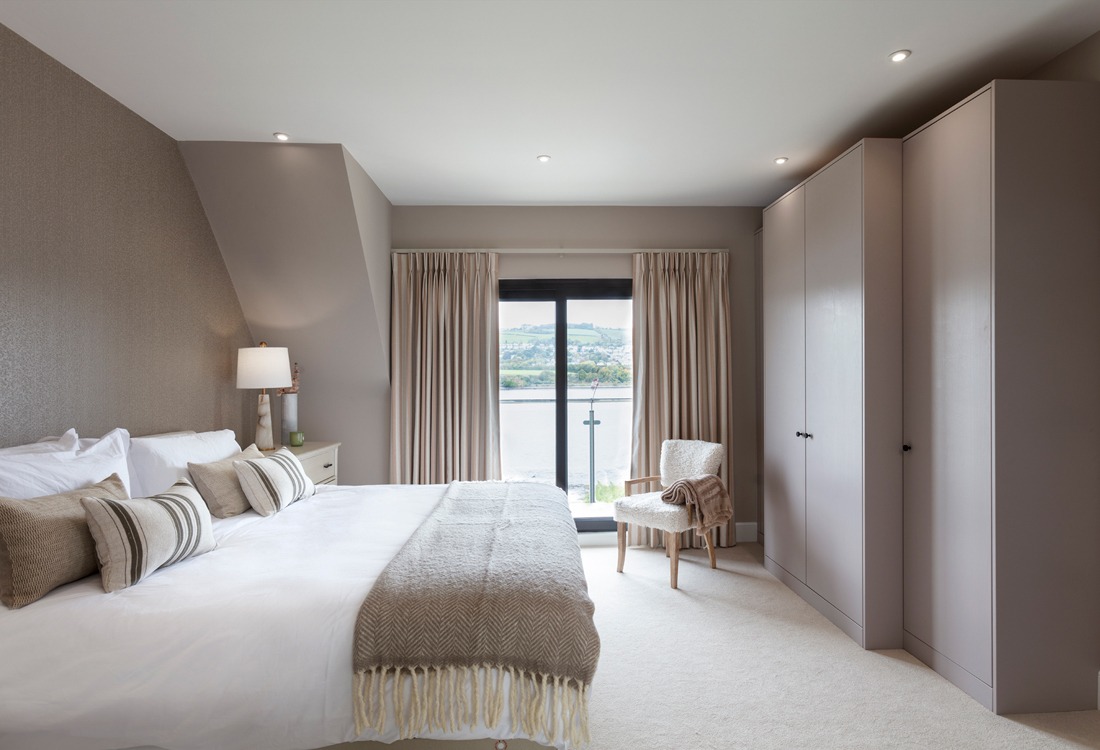 Guest bedroom interior design by Studio G