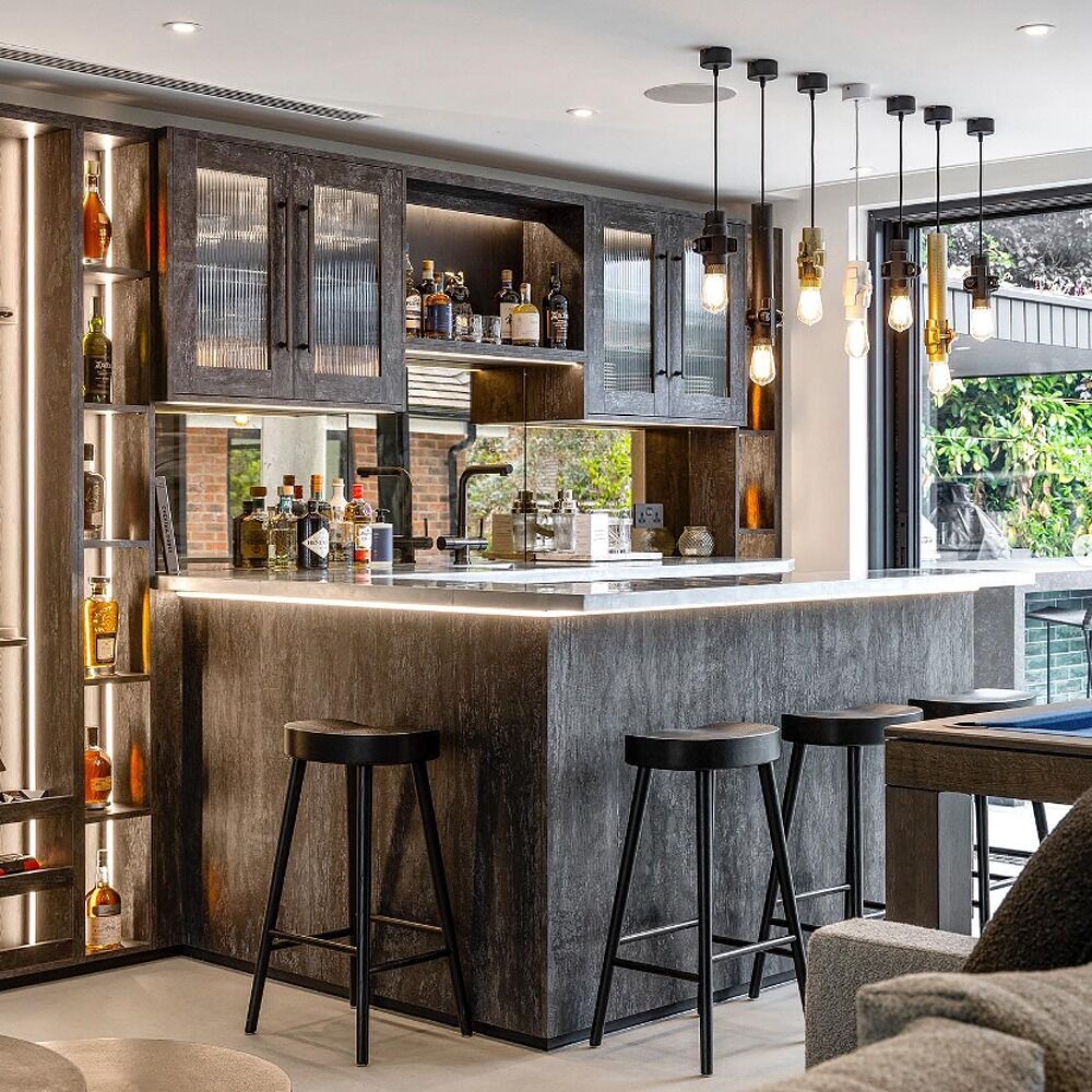 Bespoke home bar: residential interior design by Studio G for a classic luxury home in Surrey
