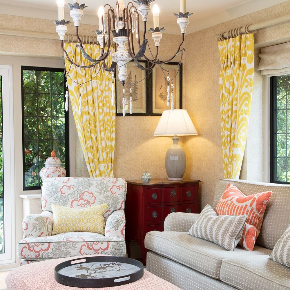 Luxury interior design: residential interior design by Studio G for a Arts and Crafts residence in Esher, Surrey